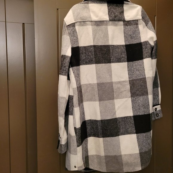 PGD Black and White Plaid Checkered Shacket - Plaid Rowland Jacket Size Small - Picture 4 of 5